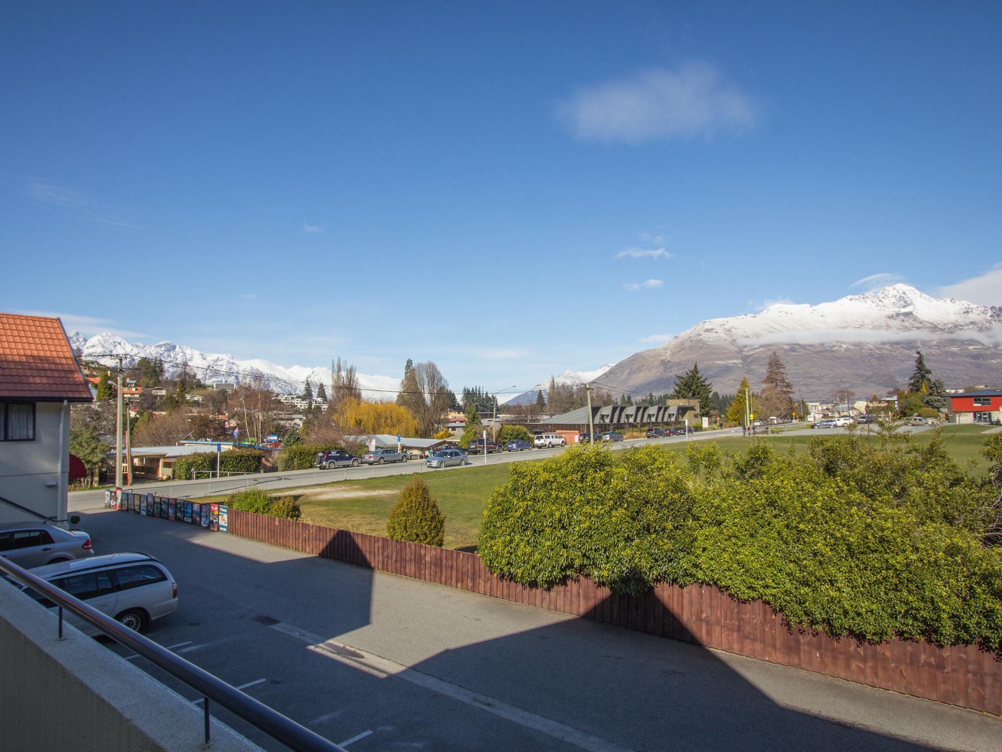 Bella Vista Motel 4*